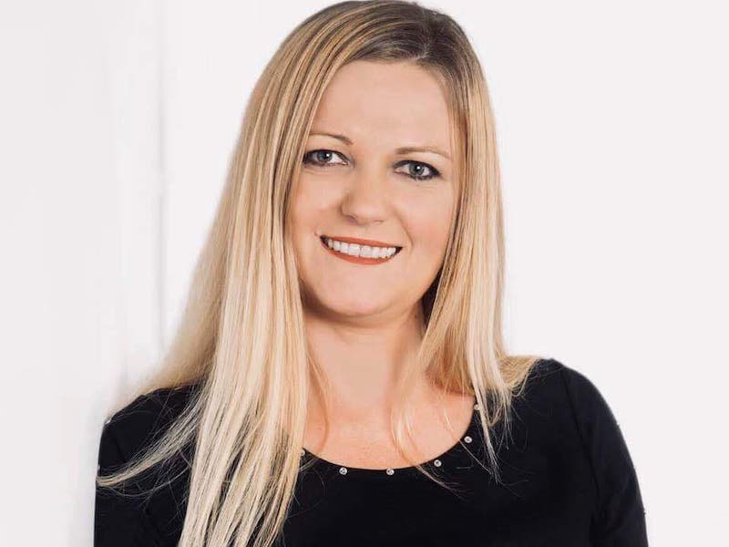 Iwona Trybun Licencja: FL, AZ, CT